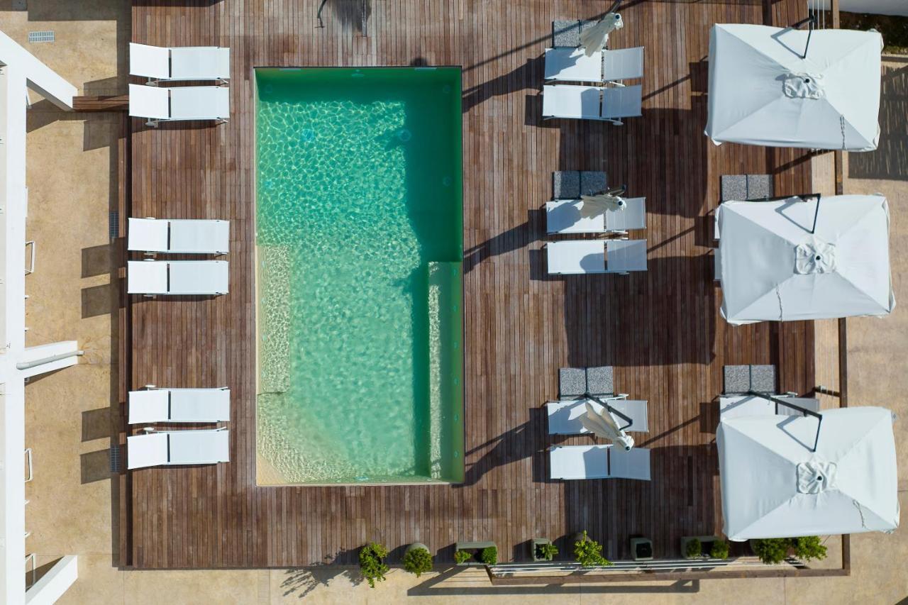 Mercury Beach Hotel SantʼAntìoco Exterior foto