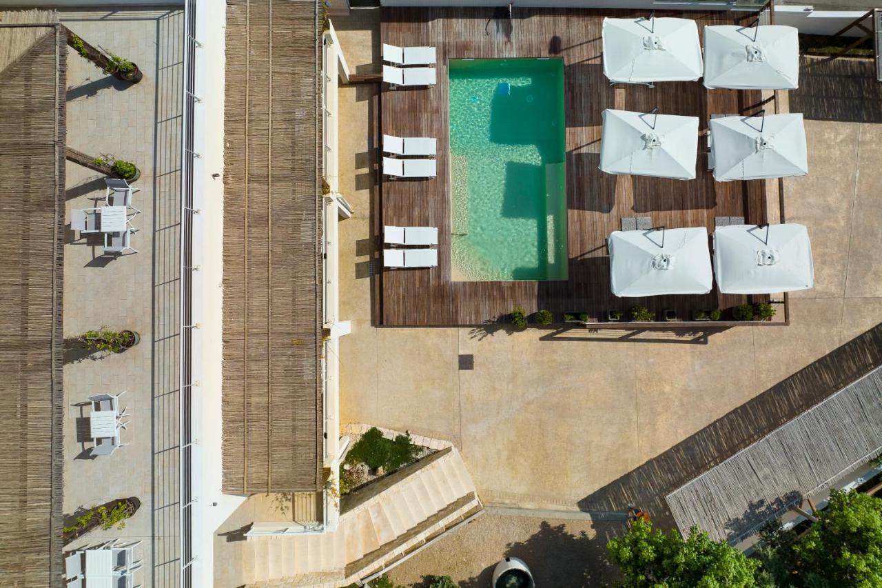 Mercury Beach Hotel SantʼAntìoco Exterior foto